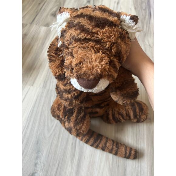 Jellycat Tia Tiger Huge RETIRED Super Soft Plush Stuffed Animal 36" w/Tail - Picture 3 of 5